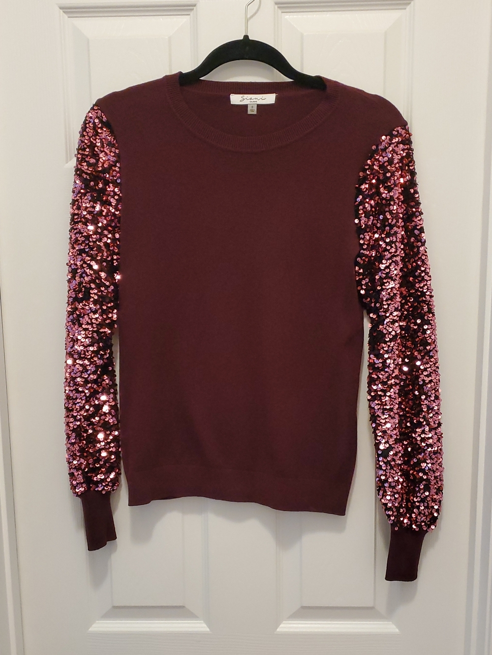 Giani Burgundy Sweater with Sequin Sleeves 🌻 Small